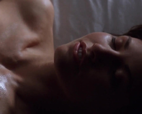 Jennifer Tilly, Gina Gershon - Bound (1996)