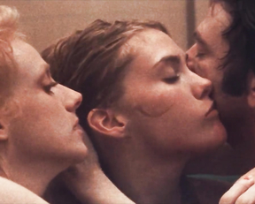 Colleen Camp, Sondra Locke nude - Death Game (1977)