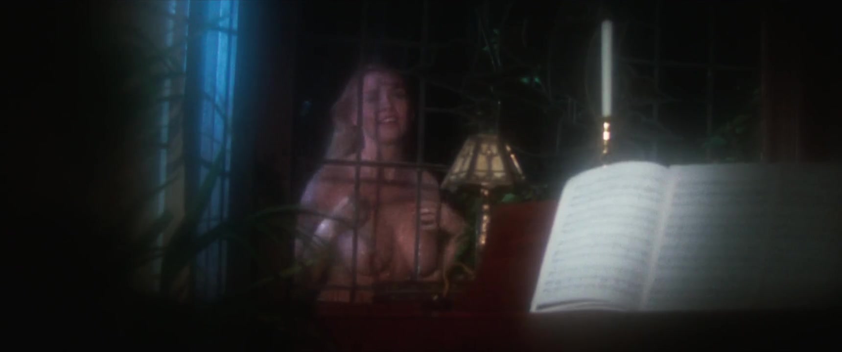 Colleen Camp, Sondra Locke nude - Death Game (1977) : MoviesSexScenes