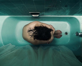 Andrea Londo nude - The Free Fall (2021)