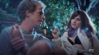 Aya Cash nude – You're the Worst s01e01 (2014)