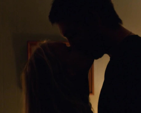 Elyse Levesque, Leven Rambin - The Big Ugly (2020)