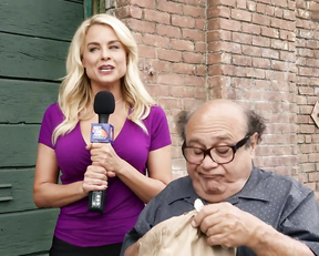 Jessica Collins sexy - It's Always Sunny in Philadelphia s14e08