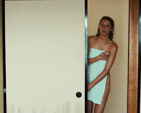 Alexandra Maria Lara nude - Der Fischer und seine Frau (2004)