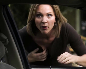 Kelli Williams nude - Lie to Me s02e04 (2009)