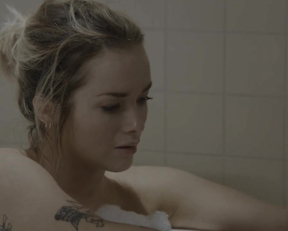 Daniella Pineda hot - WhatIf s01e04e08 (2019)