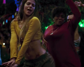 Stephanie Cayo nude - Backpackers (2022)