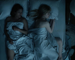 Monica Raymund, Riley Voelkel - Hightown s01e03 (2020)