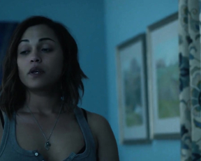 Monica Raymund, Riley Voelkel - Hightown s01e03 (2020)