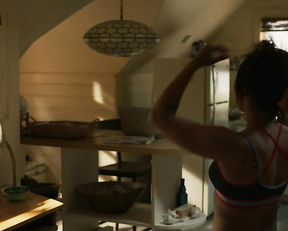 Monica Raymund, Riley Voelkel - Hightown s01e03 (2020)