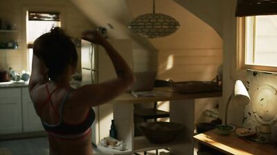Monica Raymund, Riley Voelkel - Hightown s01e03 (2020)