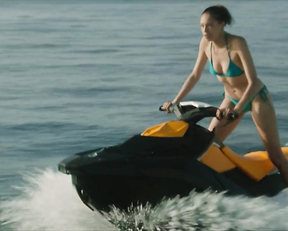 Ella-Rae Smith, Jessica Alexander - Into The Deep (2022)