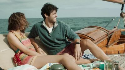 Ella-Rae Smith, Jessica Alexander - Into The Deep (2022)