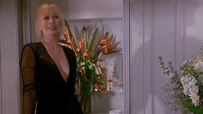 Sally Kellerman, Katarzyna Figura - Ready to Wear (1994)