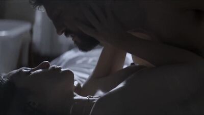 Cleo Pires naked - Resistance (Legalidade) (2019)