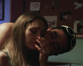 Carla Diaz nude - O Menino que Matou Meus Pais (2020)