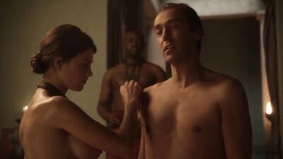 Lucy Lawless nude - Spartacus s01e06 (2010)