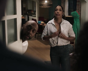 Lisa Edelstein, Gina Torres - 9-1-1 Lone Star s02e01 (2020)