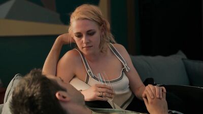 Kristen Stewart naked - Irma Vep s01e08 (2022)