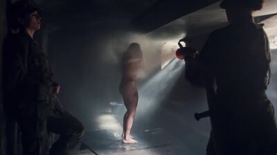 Kate del Castillo naked - Ingobernable s02e02 (2018)
