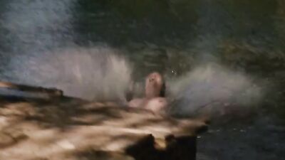 Heather Weeks, Laura Fraser - Left Luggage (1998)