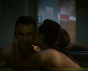 Scarlet Vas nude naked - The Warriors s01e04 (2017)