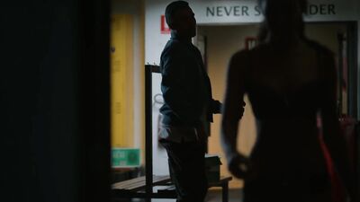 Scarlet Vas nude naked - The Warriors s01e04 (2017)