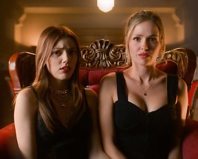 Jocelyn Hudon, Grace Van Dien – V for Vengeance (2022)