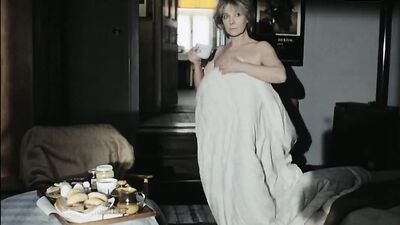 Annekathrin Burger naked - Der Rest, der bleibt (1991)