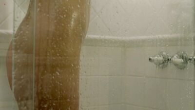 Jes Macallan, Sadie Alexandru nude - Femme Fatales s02e10 (2012)