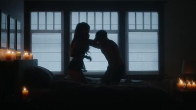 Meredith Garretson naked - Resident Alien s02e01 (2022)
