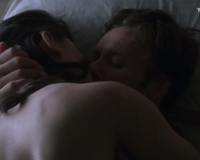 Robin Tunney naked - Open Window (2006)