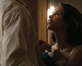 Felicity Jones naked - On the Basis of Sex (2018)