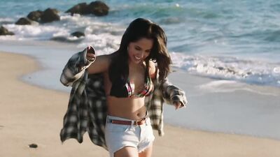 Becky G sexy - A-X-L (2018)