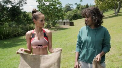 Asher Keddie, Tiffany Boone, Regina Hall nude, Samara Weaving - Nine Perfect Strangers s01e01-04 (2021)