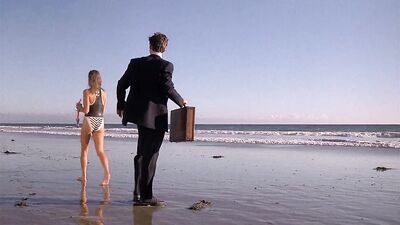 Courtney Thorne-Smith nude - Side Out (1990)