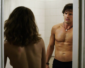 Lyndsy Fonseca, Paget Brewster - Down Dog s01e01 2015