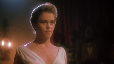 Nicole Eggert, Lana Clarkson, Deborah Dutch, Gail Harris, Maria Ford - The Haunting of Morella (1990)