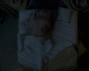Milly Alcock naked - House of the Dragon s01e04 (2022)