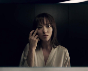 Amanda Seyfried naked - Anon (2018)