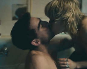 Caro Cult naked - Für Jojo (2022)