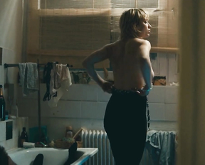 Caro Cult naked - Für Jojo (2022)