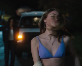 Naomi Watts, Isabel Gravitt - The Watcher s01e01-04 (2022)