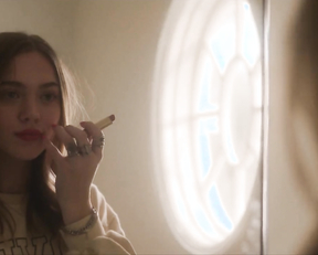 Naomi Watts, Isabel Gravitt - The Watcher s01e01-04 (2022)