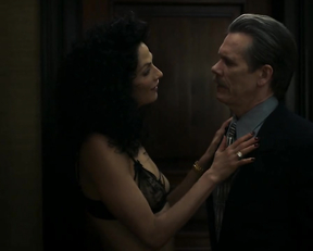 Evelyn Giovine, Joanne Kelly nude - City on a Hill s03e02-04 (2022)