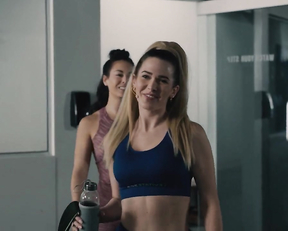 Holland Roden naked - Obsessed to Death (2022)