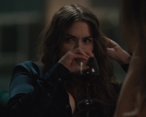 Holland Roden naked - Obsessed to Death (2022)