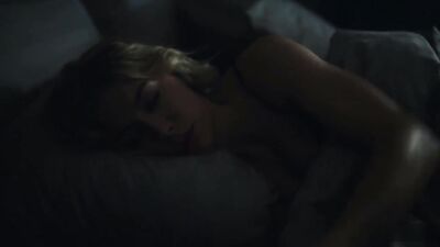 Jennifer Holland nude - Peacemaker s01e02 (2022)
