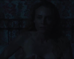 Diane Kruger nude - Tout Nous Separe (2017)