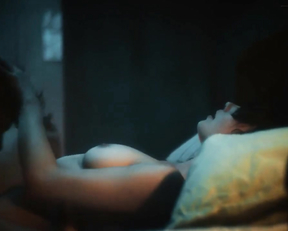 Sydney Chandler, Maisie Williams nude, Emma Appleton - Pistols (2022)